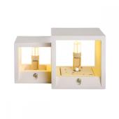 haloszoba lakberendezes nappali haloszoba lampa lepcsohaz kubista kocka feher szogletes design falilampa modern loft.jpg